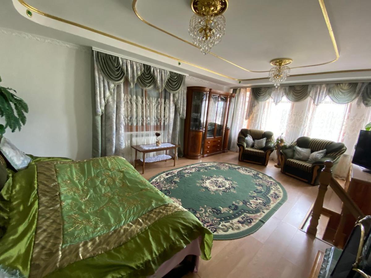 Rodynnyi Zatyshok Guest House Verhovîna Exterior foto