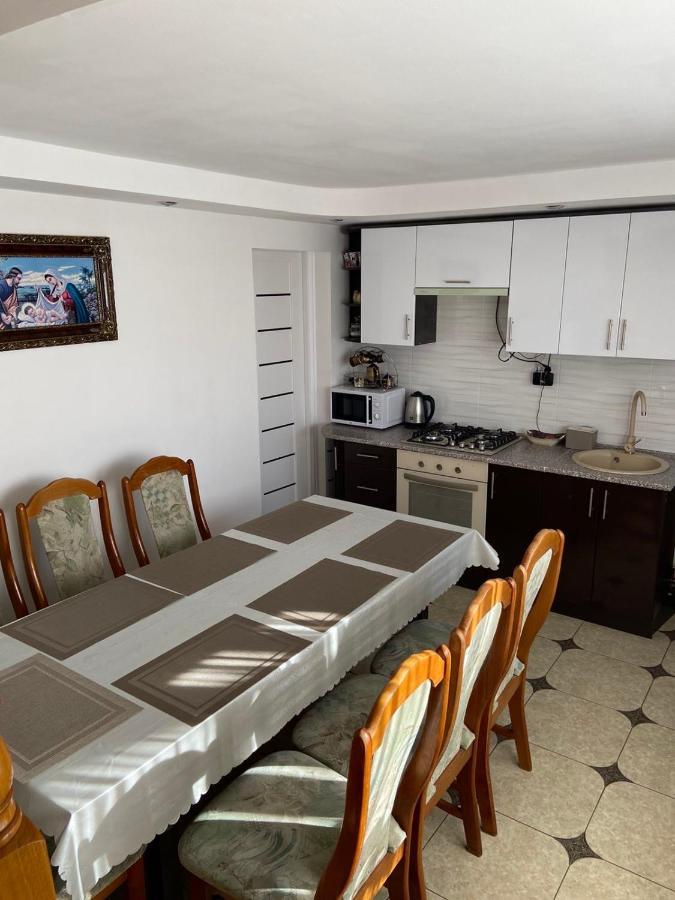 Rodynnyi Zatyshok Guest House Verhovîna Exterior foto
