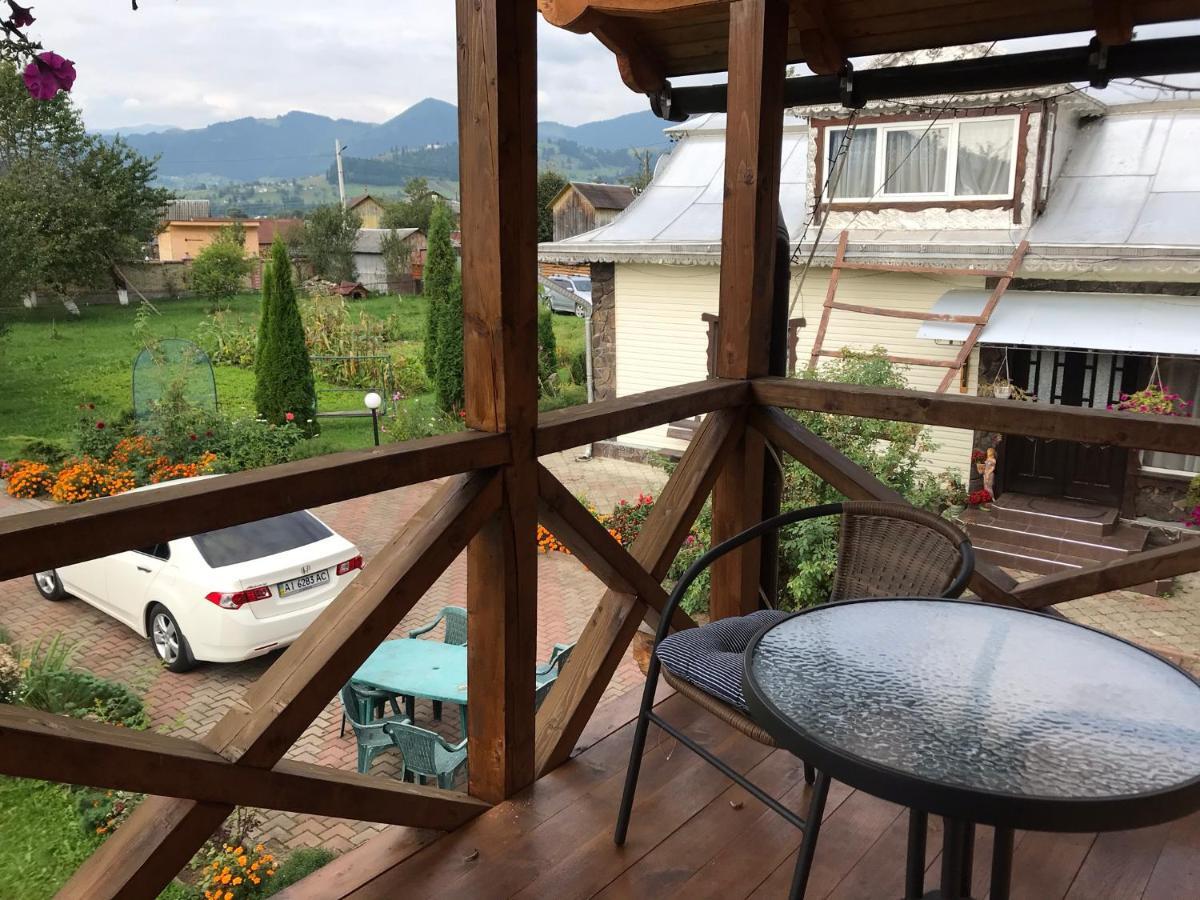 Rodynnyi Zatyshok Guest House Verhovîna Exterior foto